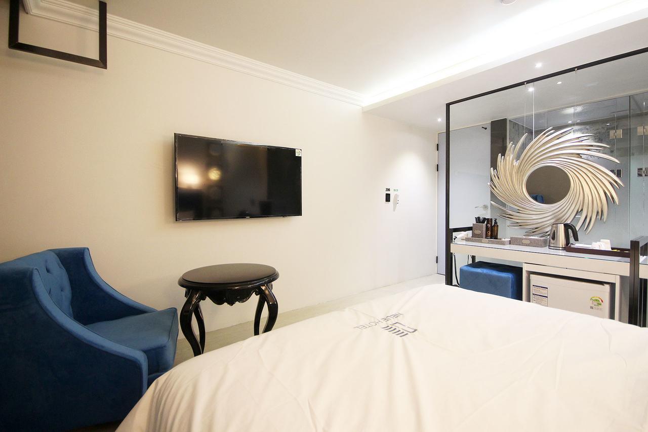 Jeonju Neue Hotel Ngoại thất bức ảnh